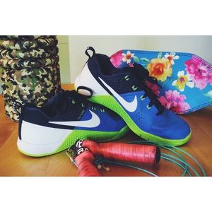 Nike Metcons • size men’s 5 women’s 7 • EUC